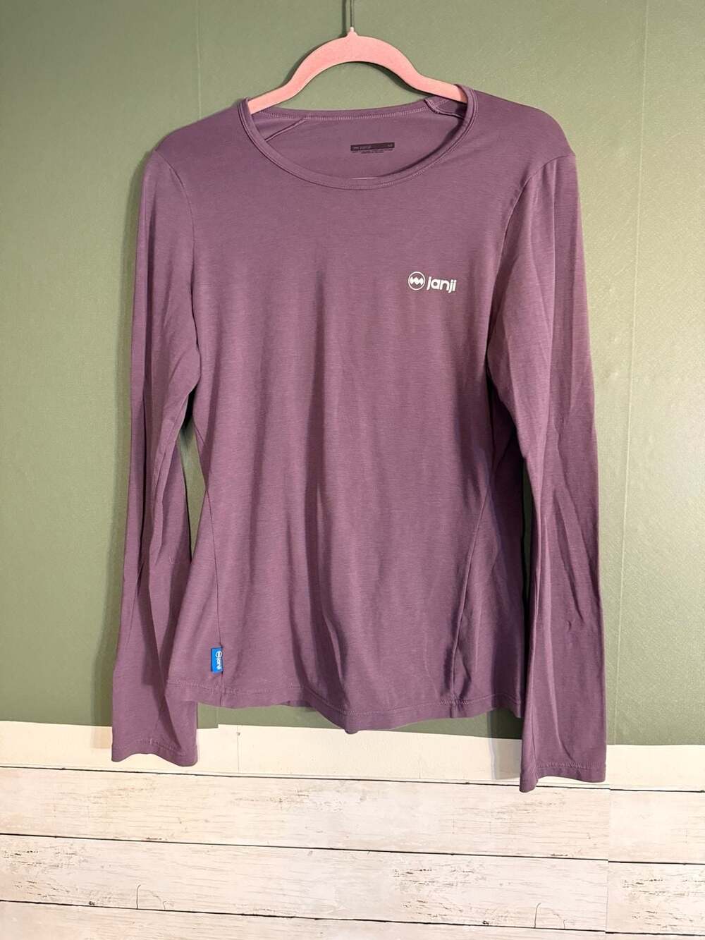 Janji Special Collab Women's Medium Run All Day Long Sleeve Shirt Purple Graphic